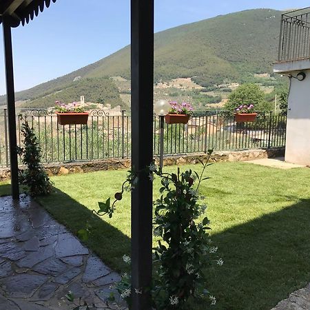 B&B Le Torrette Campello sul Clitunno Exterior photo
